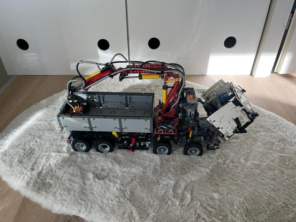 Lego Technic Mercedes Actros 42043, Gebruikt, Onderdeel, RTR (Ready to Run), Overige schalen