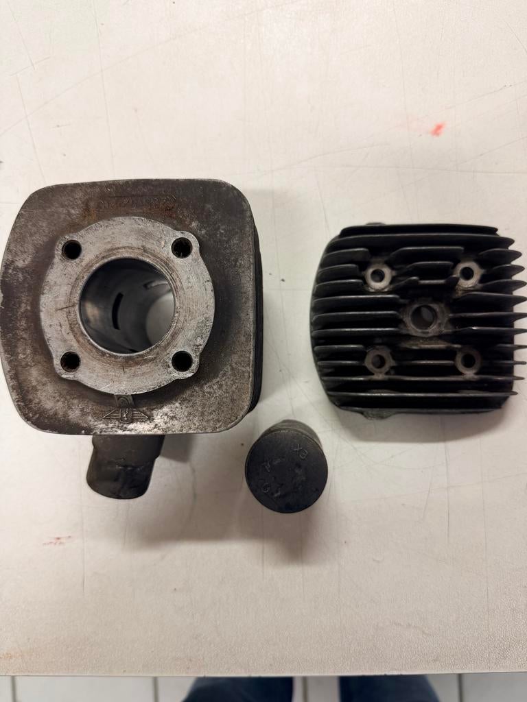 Zundapp cilinder geforceerde koeling met zuiger, Ophalen of Verzenden, Gebruikt, Cilinder