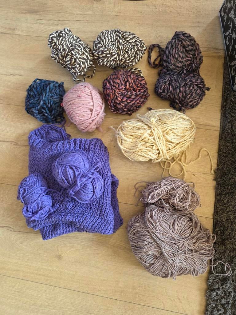 Diverse bollen wol en garen, Ophalen of Verzenden