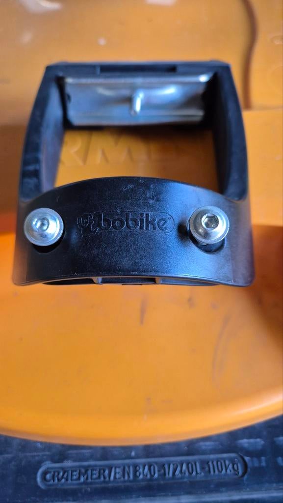 Bobike fiets steun voor fietsstoeltje., Fietsen en Brommers, Fietsaccessoires | Fietsstoeltjes, Ophalen of Verzenden, Gebruikt