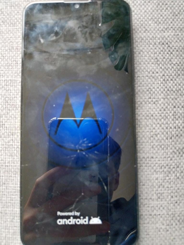 Motorola Moto G9 Play, telefoon, Telecommunicatie, Mobiele telefoons | Motorola, Gebruikt, Blauw, Touchscreen, 3 tot 6 megapixel