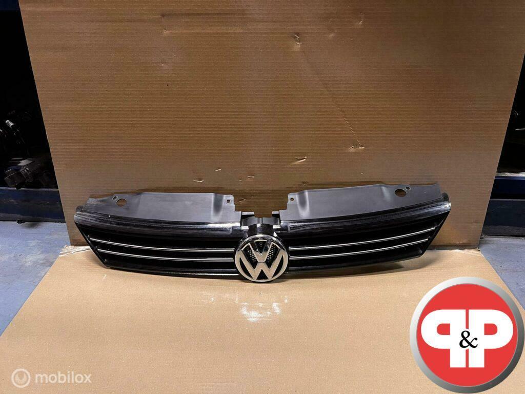 Vw Jetta Grille 5C6853653