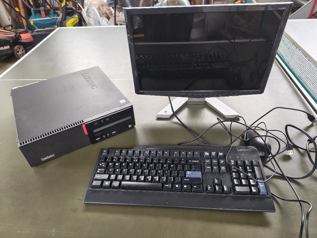 Desktop Lenovo I5 compleet muis, scherm toetsenbord, Computers en Software, Desktop Pc's, Ophalen, Gebruikt, HDD, Lenovo thinkcentre