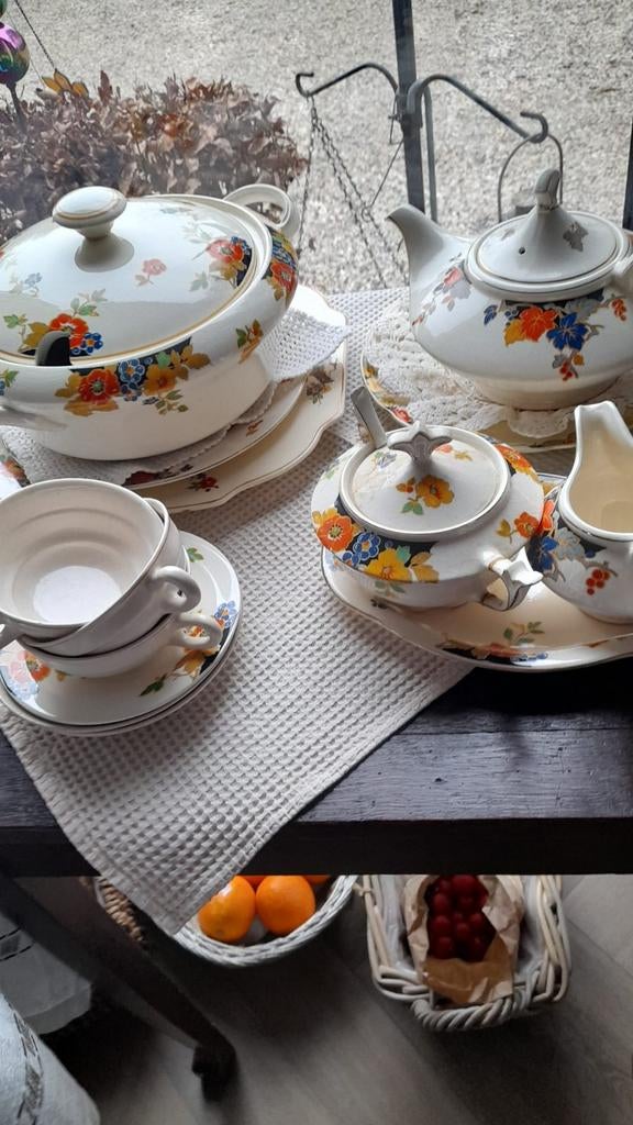 Mosa plateel servies, Ophalen