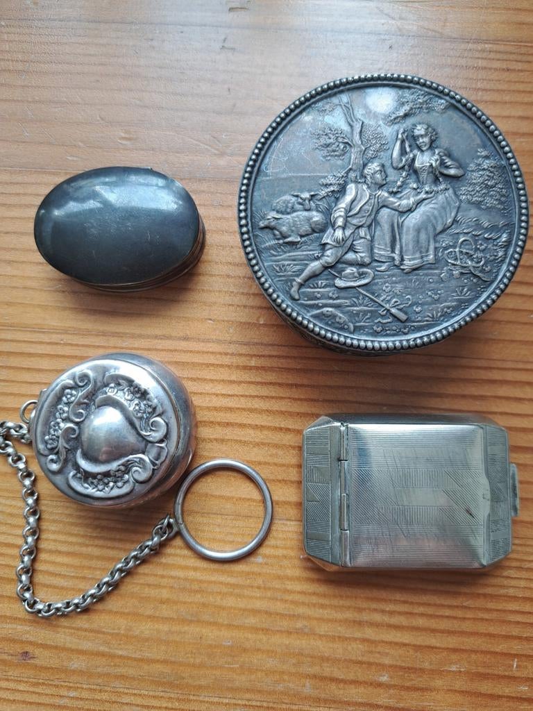 Antieke zilveren doosjes, Ophalen of Verzenden, Zilver