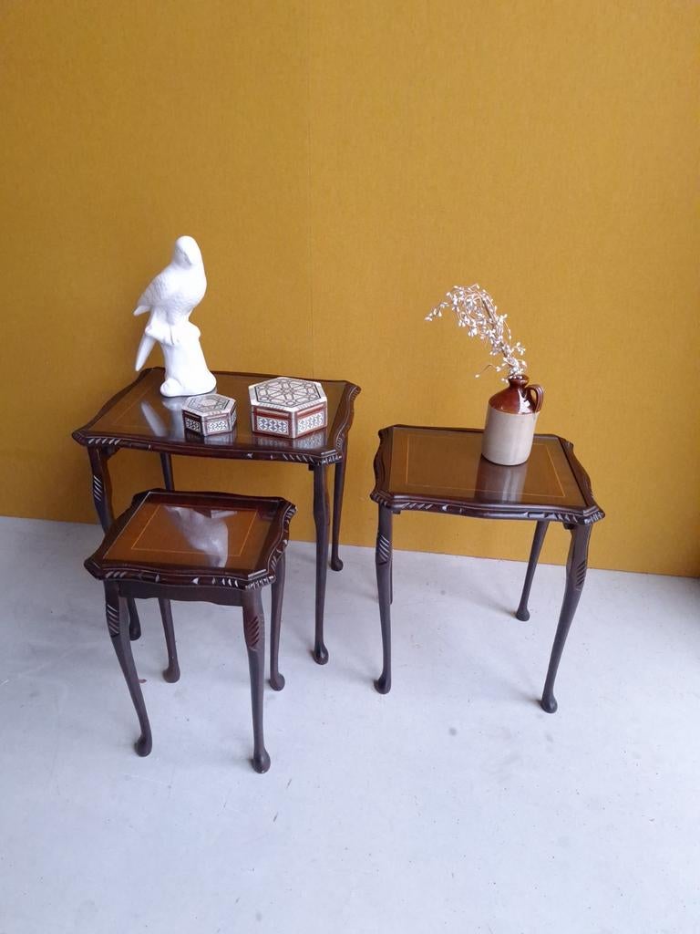 Engelse vintage nesting tables, mimiset, mini set, tafeltjes, Huis en Inrichting, Gebruikt, Vintage, Ophalen of Verzenden, Nvt