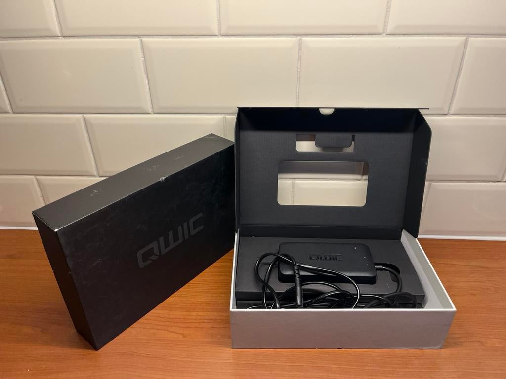 Qwic Urban/Inter Premium acculader 2A, Ophalen of Verzenden, Zo goed als nieuw