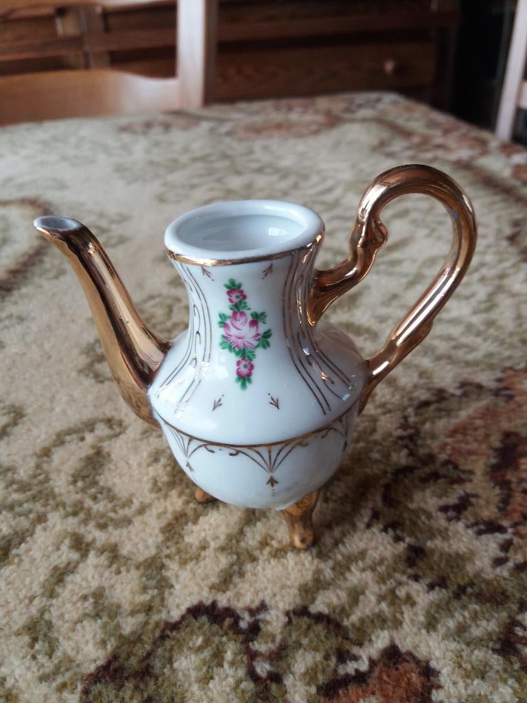 GEZOCHT: The Leonardo Collection miniatuur theepotje, Overige typen, Ophalen of Verzenden, Zo goed als nieuw, Overige stijlen