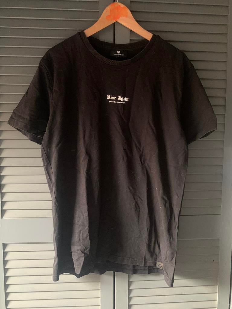 Ashes to Dust shirt maat M, Kleding | Heren, Ophalen of Verzenden, Gedragen, Maat 48/50 (M), Zwart