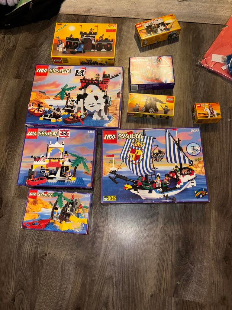 Lego System pirates sealed en open zie lijst castle en meer, Inclusief minifiguren, Gebruikt, Lego, Complete set