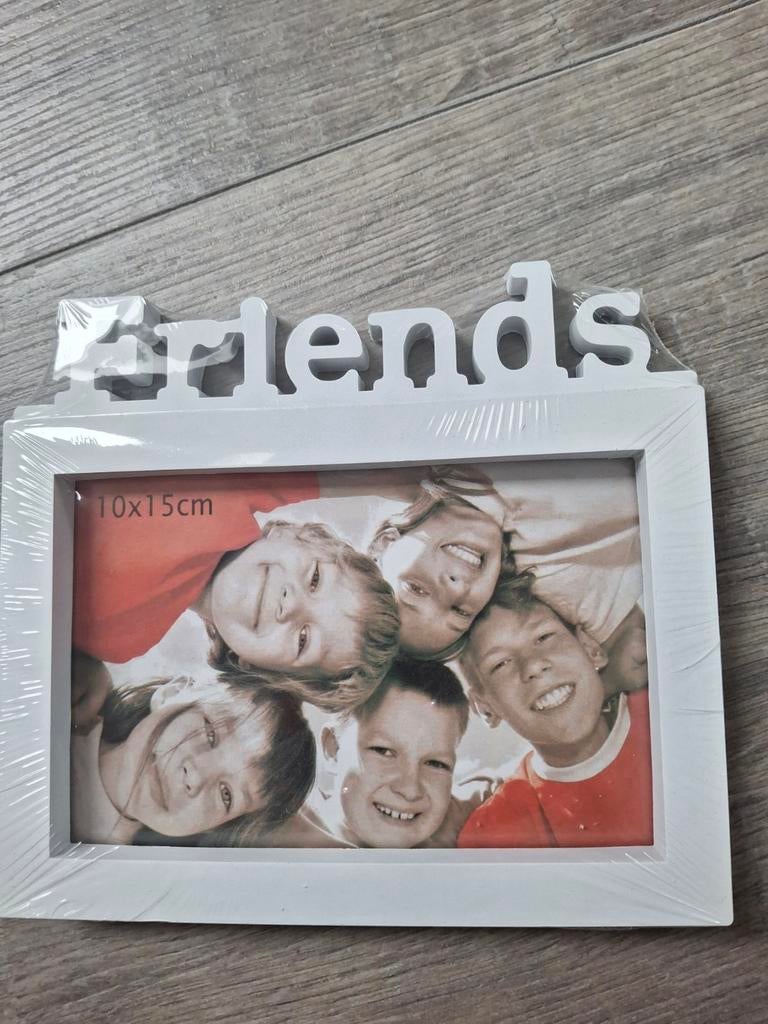 Nieuw fotolijstje 'Friends' 10x15 cm, Ophalen of Verzenden