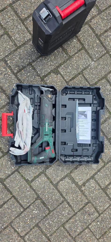 Parkside reciprozaag met  koffer, Ophalen, 600 tot 1200 watt, Reciprozaag, 70 mm of meer