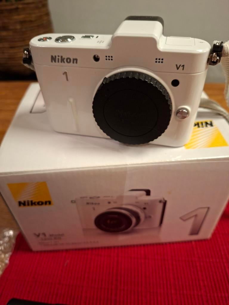 Nikon V1 model lens kit Nikkor VR 10-30mm f/3.5-5.6, Ophalen of Verzenden, Nieuw, Nikon