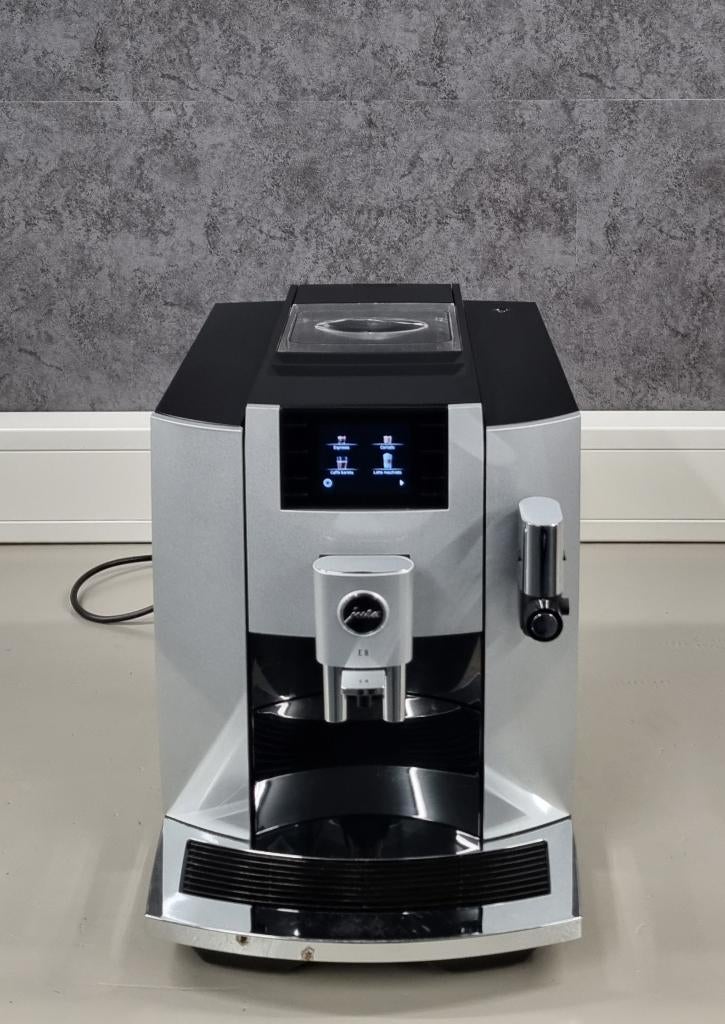 Jura E8 EB Moonlight Silver MET GARANTIE EN SERVICEBEURT, Afneembaar waterreservoir, 10 kopjes of meer, Ophalen of Verzenden, Gemalen koffie