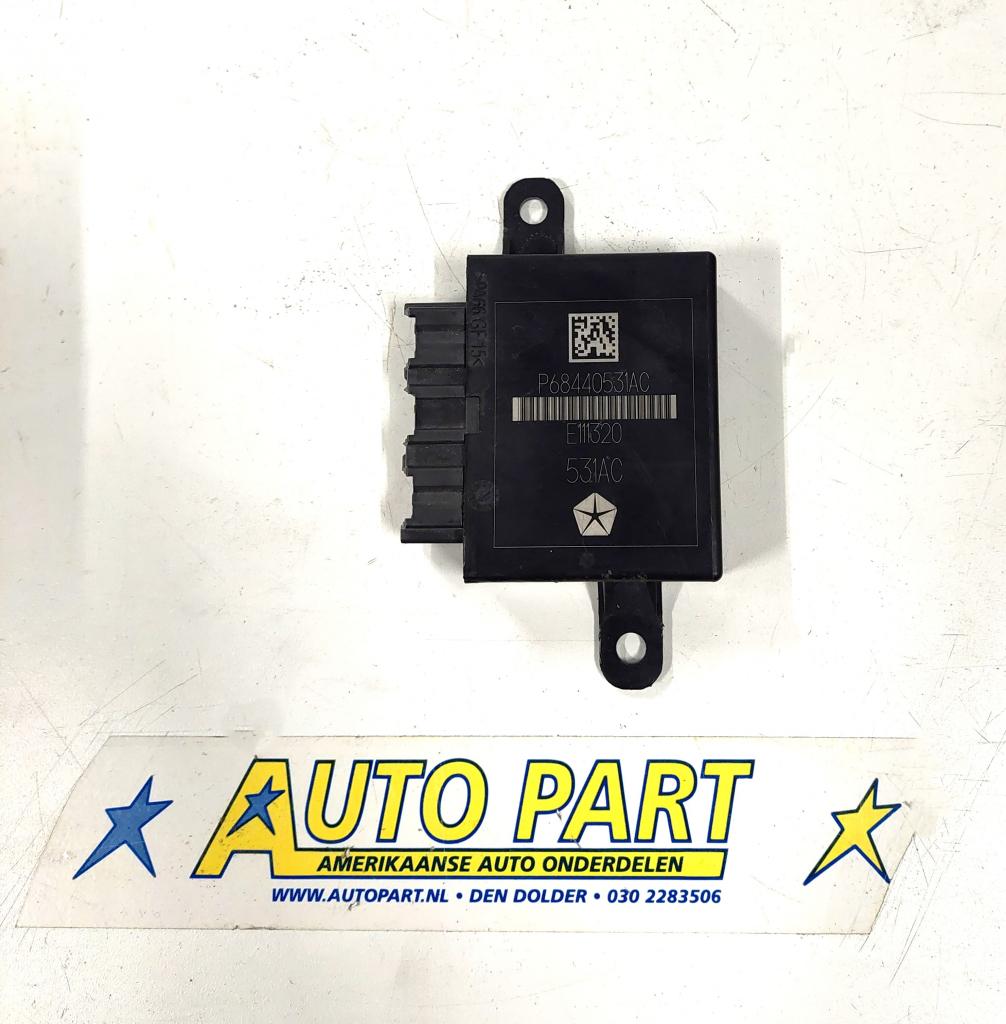 Dodge Ram pickup pdc module 2020, Gebruikt, PO Box 21-8004 | Auburn Hills, MI 48321-8004, Amerikaanse onderdelen, Ophalen of Verzenden