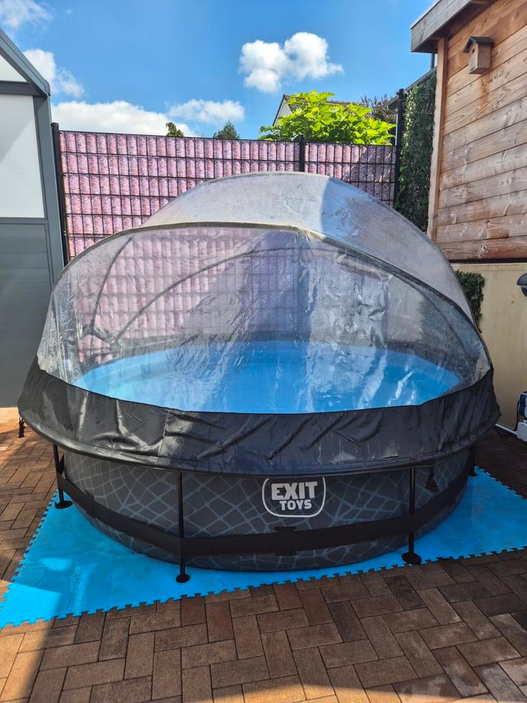 Zwembad met koepel, zandfilter en overige accessoires., Ophalen, Minder dan 80 cm, Rond, 300 cm of meer