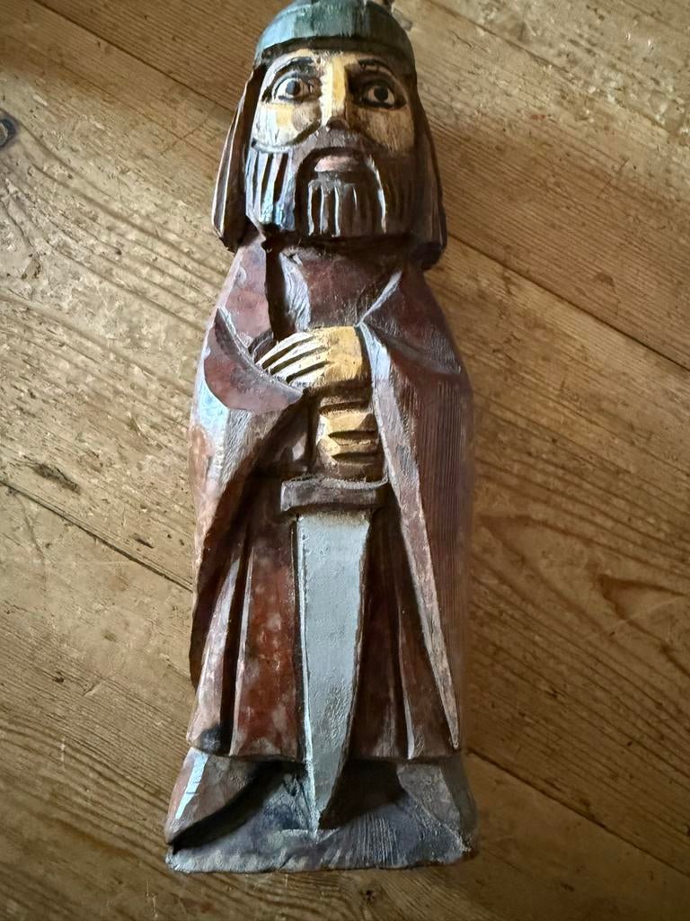 Handgesneden houten kruisridder/monnik beeldje, volkskunst, Antiek en Kunst, Ophalen of Verzenden