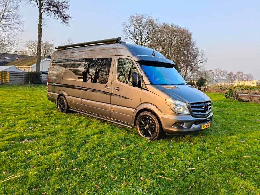 Mercedes Sprinter Buscamper - 3.0 v6 automaat L3/H2, Caravans en Kamperen, Campers, Automaat, Koelkast, Buscamper of Camperbus