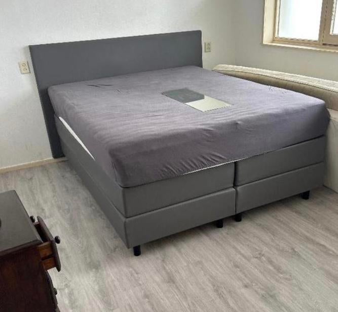 Gratis Boxspring 160x200 BERGEN OP ZOOM, Ophalen, Gebruikt, Tweepersoons, 160 cm