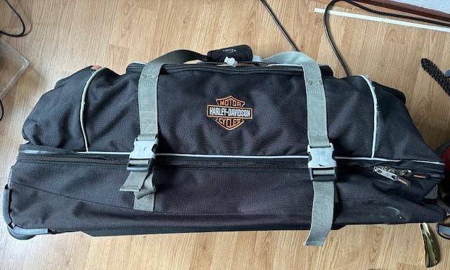 Harley Davidson originele reistas, Wieltjes, 30 cm of meer, Zwart, Zo goed als nieuw