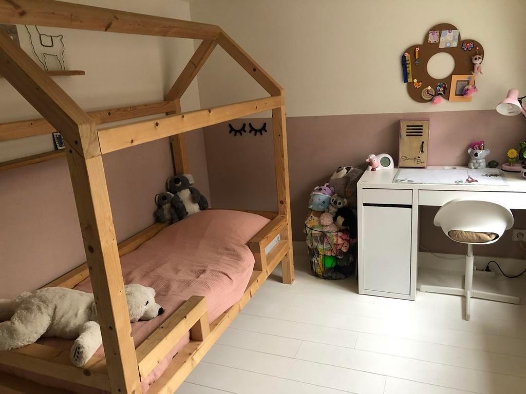 Junior huisjesbed 70x160 met matras en lattenbodem, Ophalen, Gebruikt, 70 tot 85 cm, Lattenbodem