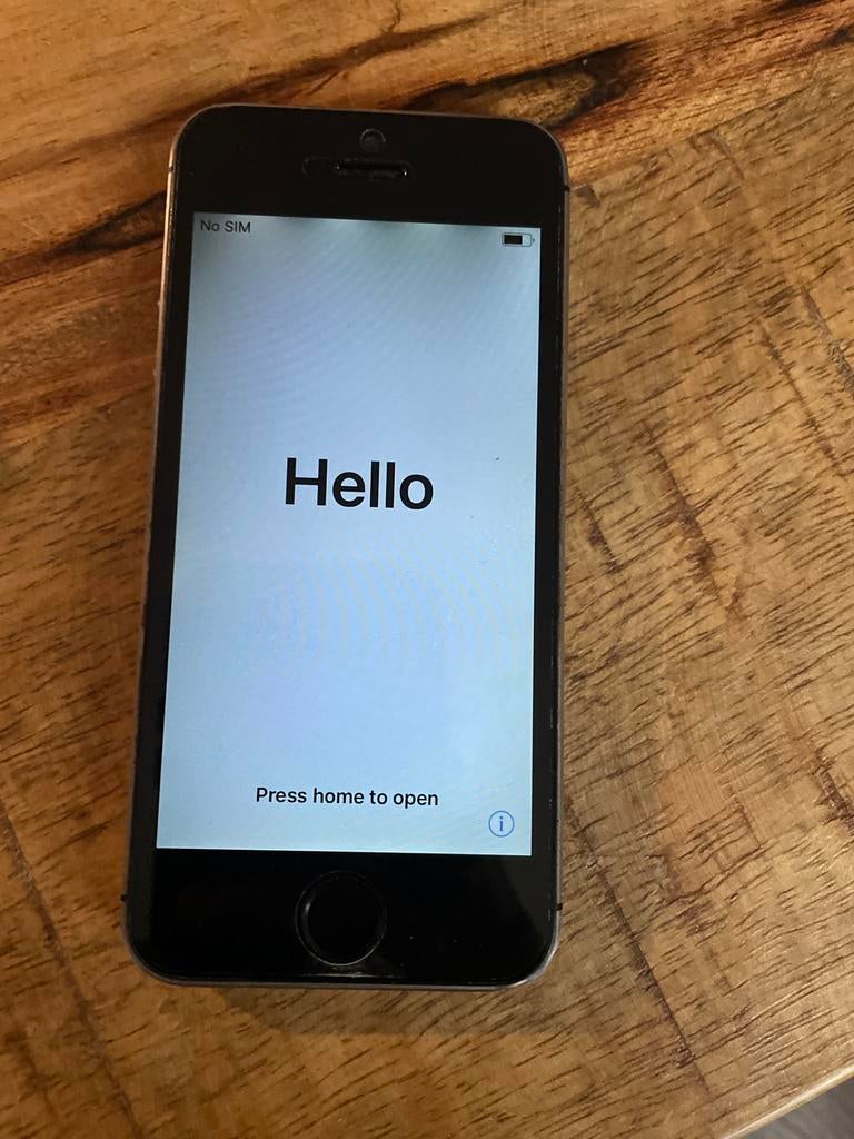 iPhone 5s met oortjes geen oplader, Gebruikt, 16 GB, Ophalen of Verzenden, Grijs