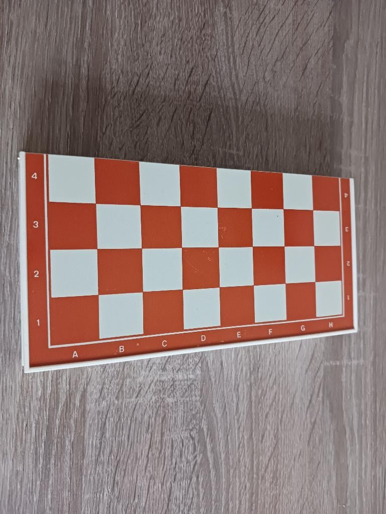 Checkers magnetisch, Hobby en Vrije tijd, Gezelschapsspellen | Bordspellen, Een of twee spelers, Ophalen of Verzenden, Nieuw