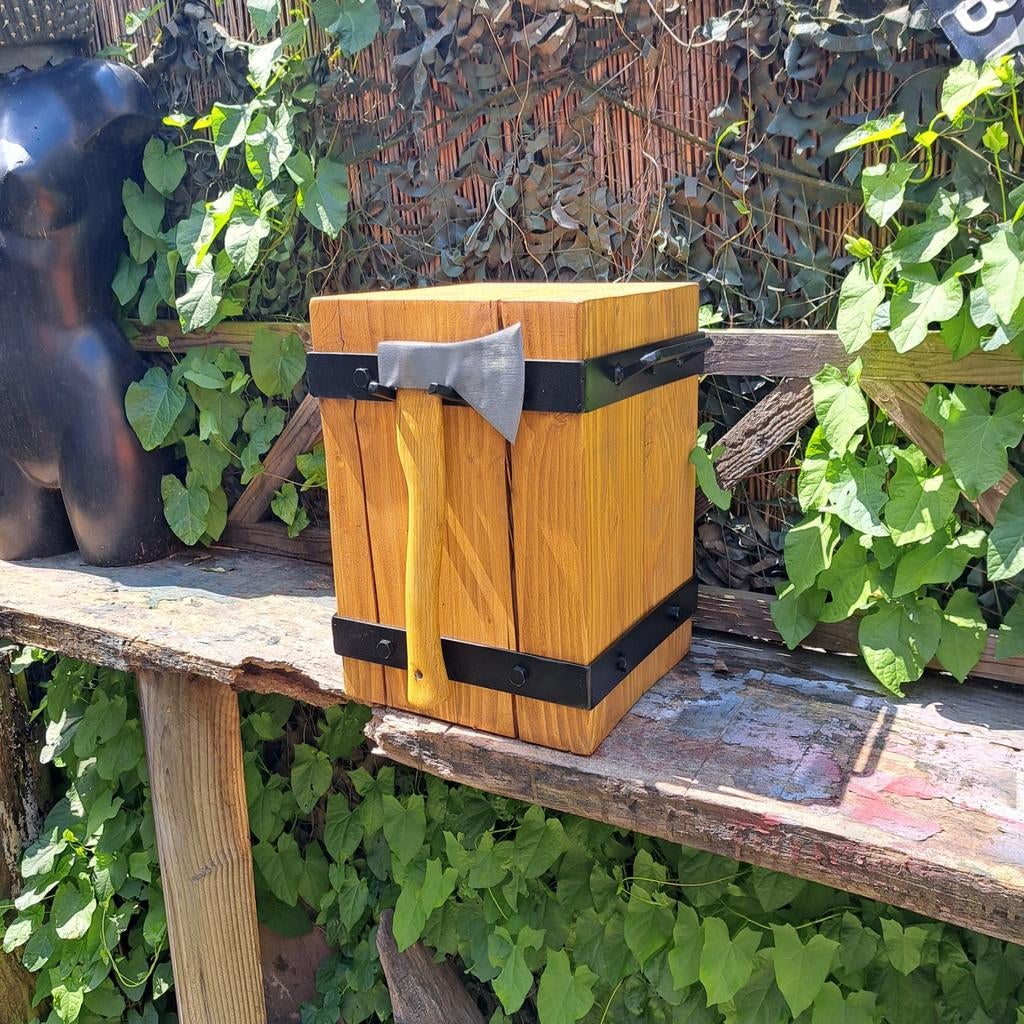 Hakblok hxbrxl 42x30x30 met bijl, geïmpregneerd, Tuin en Terras, Minder dan 3 m³, Ophalen of Verzenden