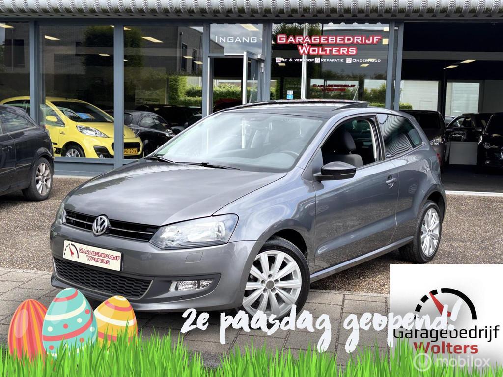Volkswagen Polo 1.2 PANODAK AIRCO STOELVERWARMING LMV NW APK, Voorwielaandrijving, 967 kg, Gebruikt, Zwart