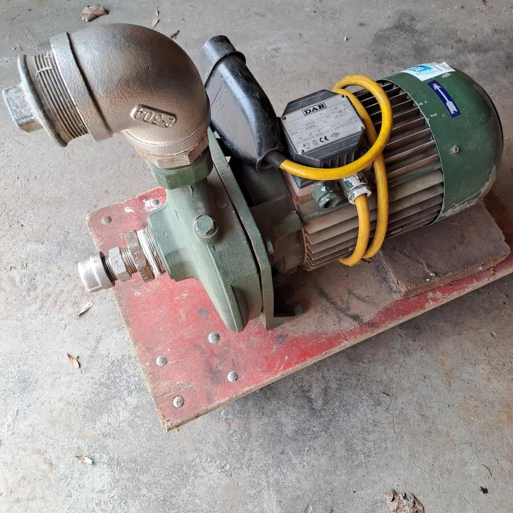 DAB pomp 20 m³, Ophalen