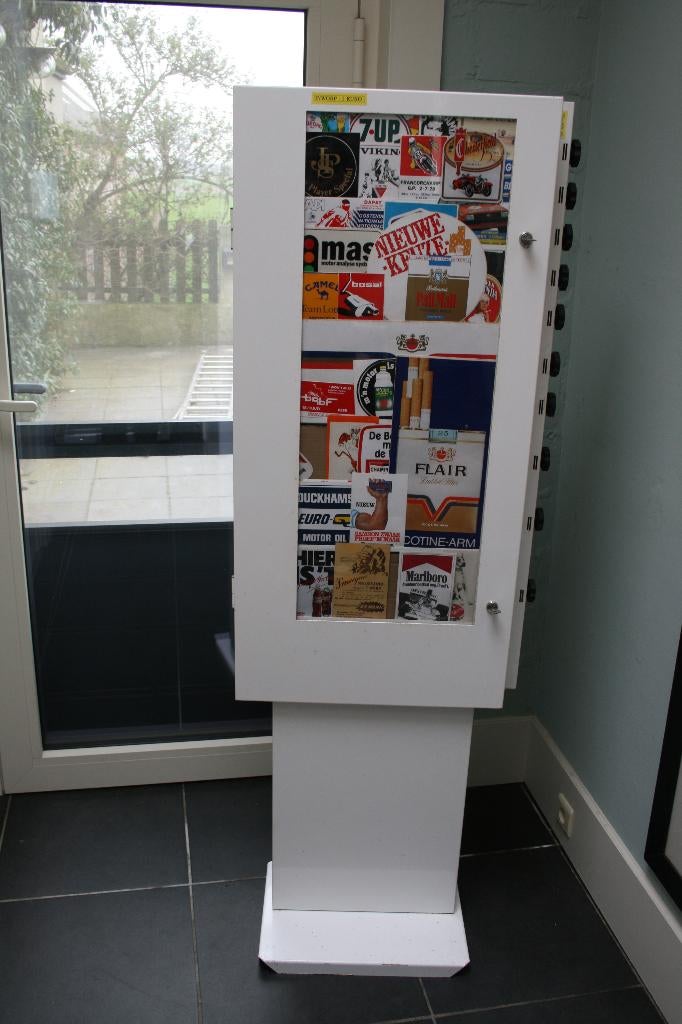 Vintage "Vending Machine" - verkoop automaat - Curiosa, Ophalen