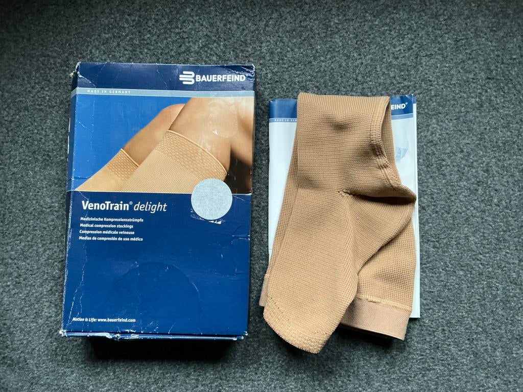 Nieuwe BAUERFEIND VenoTrain Delight 1 steunkous CcL2, Diversen, Verpleegmiddelen, Nieuw, Ophalen of Verzenden