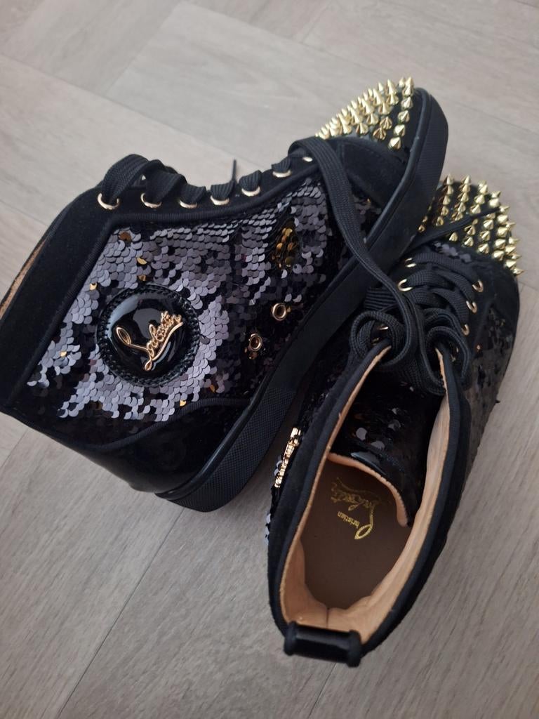 Christian Louboutin Sneakers - Maat Onbekend, Christian Louboutin, Zwart, Ophalen of Verzenden, Sneakers of Gympen