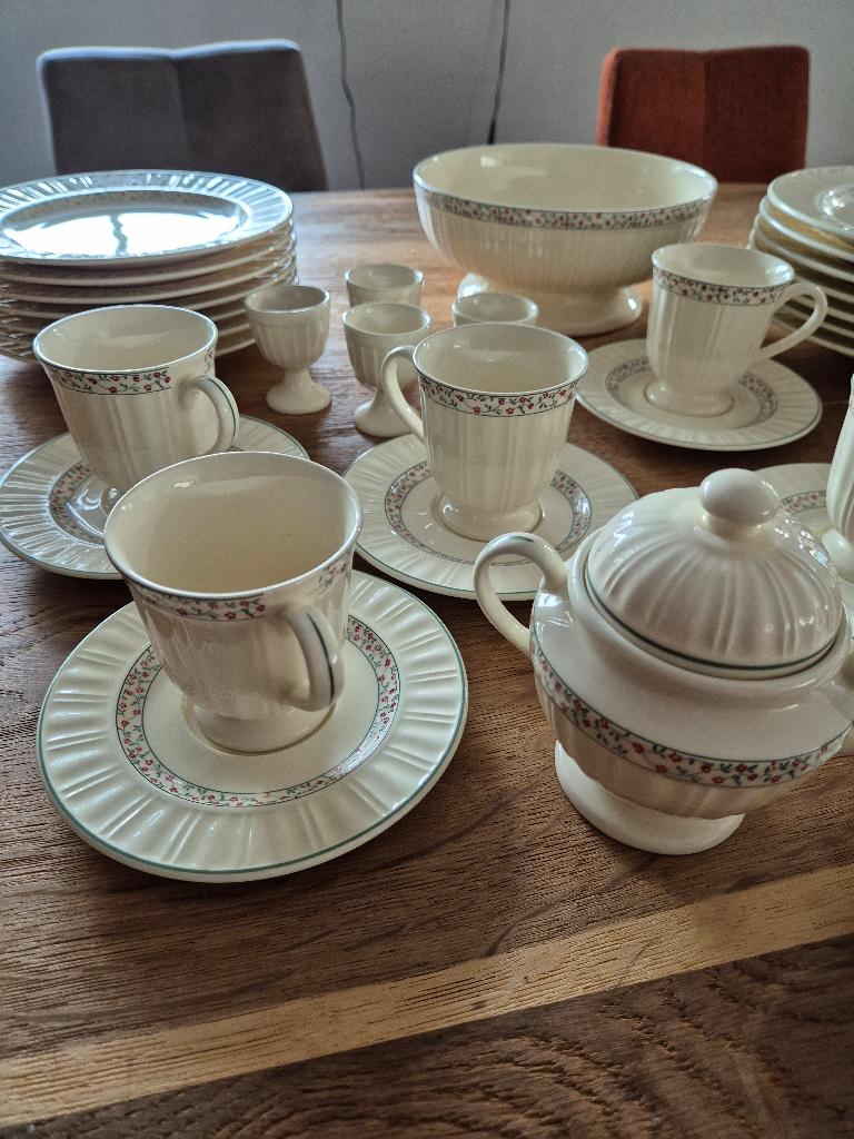 Queens Garden Servies - 28 Delig, Antiek en Kunst, Ophalen of Verzenden