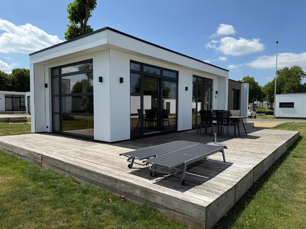 Recreatiewoning Maurik MarinaPark Bad Nederrijn te koop, Tot en met 4