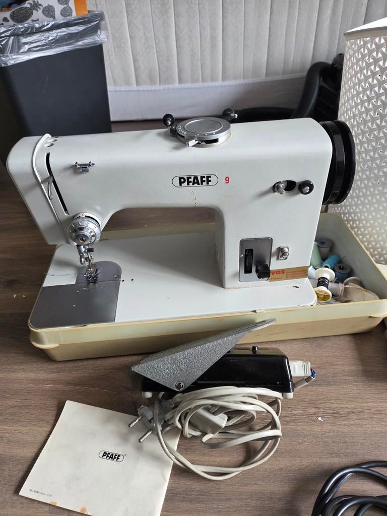 Pfaff 9 Naaimachine - Klassieker!, Ophalen, Gebruikt, Naaimachine, Pfaff