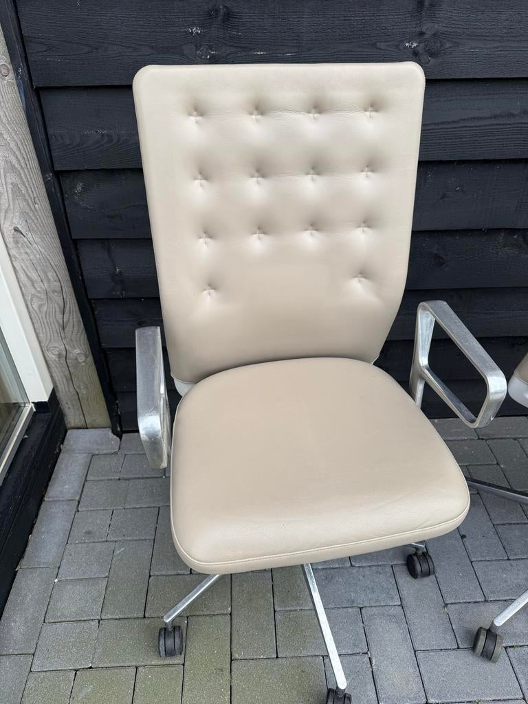 Vitra stoel - Design Klassieker, Ophalen, Beige, Zo goed als nieuw, Bureaustoel