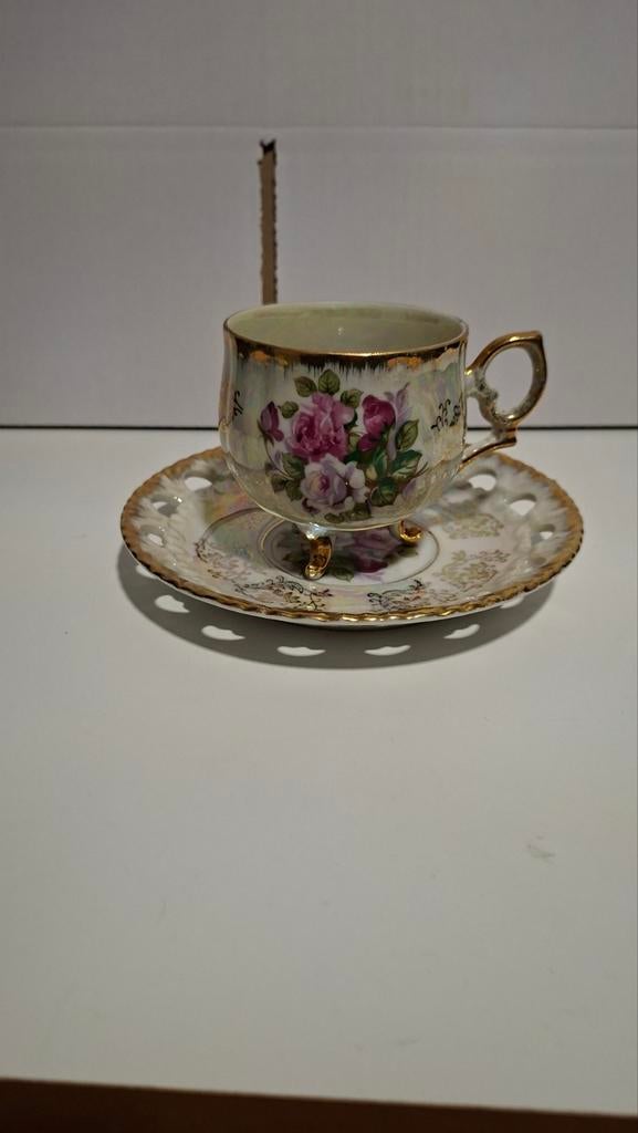 Kop en schotel Versailles, Ophalen of Verzenden