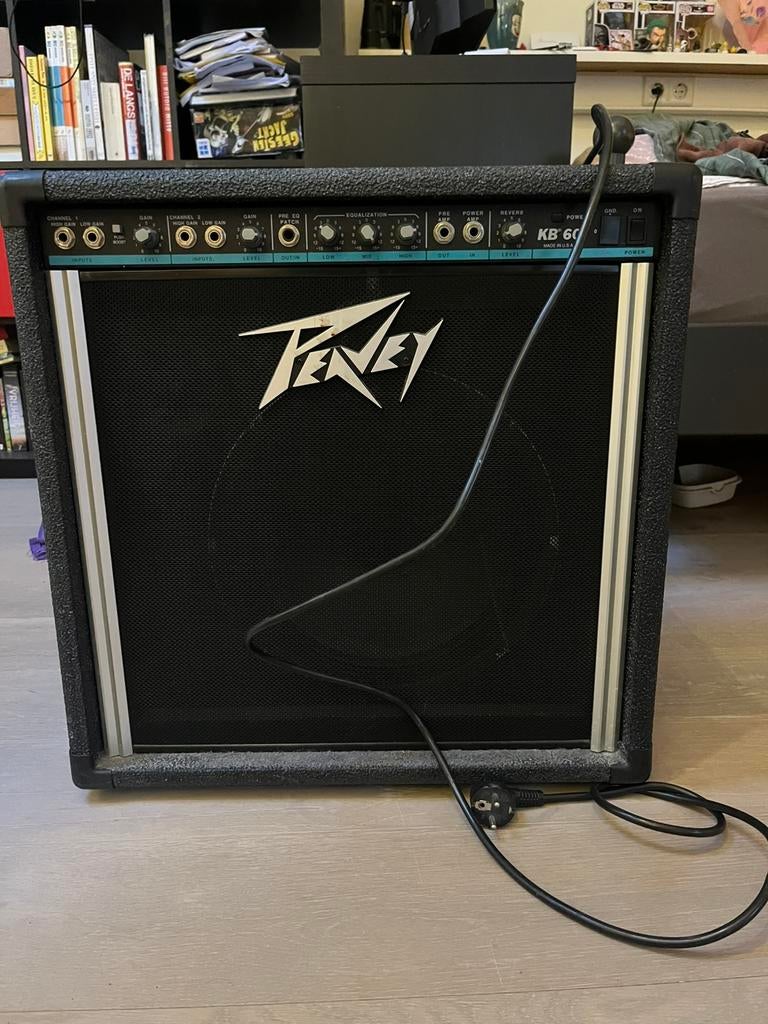 Peavey KB 60, Muziek en Instrumenten, Ophalen, Zo goed als nieuw, Basgitaar, 50 tot 100 watt