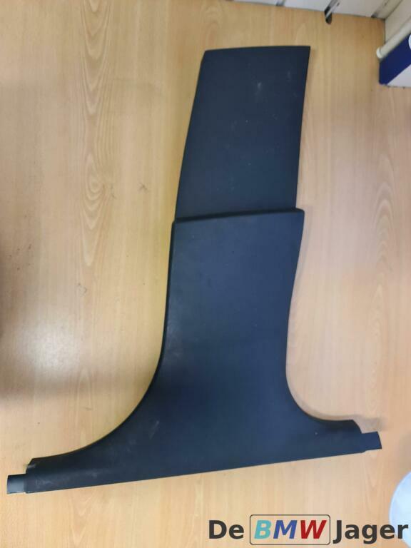 Afdekkap B-stijl rechts onder BMW E60 E61 51437027090, Auto-onderdelen, Gebruikt, Ophalen of Verzenden, BMW, BMW