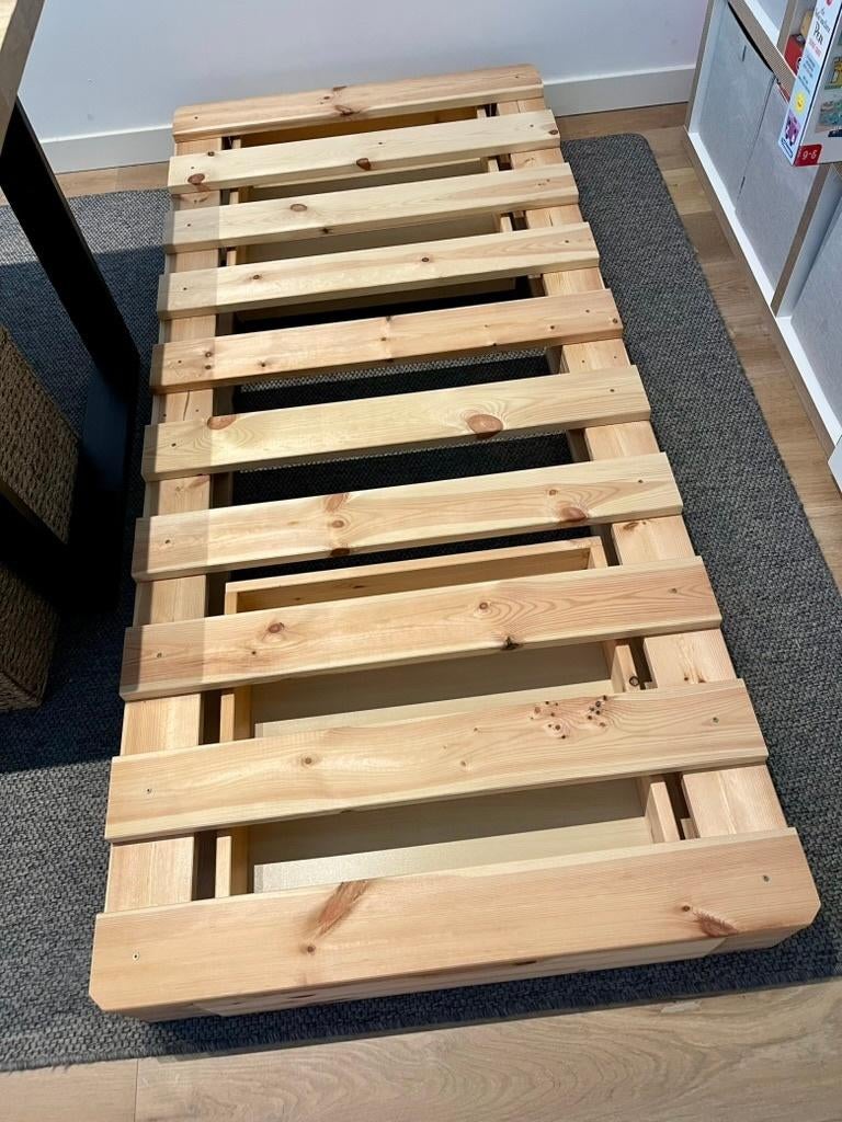 Pallet bed Home Affaire, Ophalen, 90 cm, Eenpersoons, Zo goed als nieuw