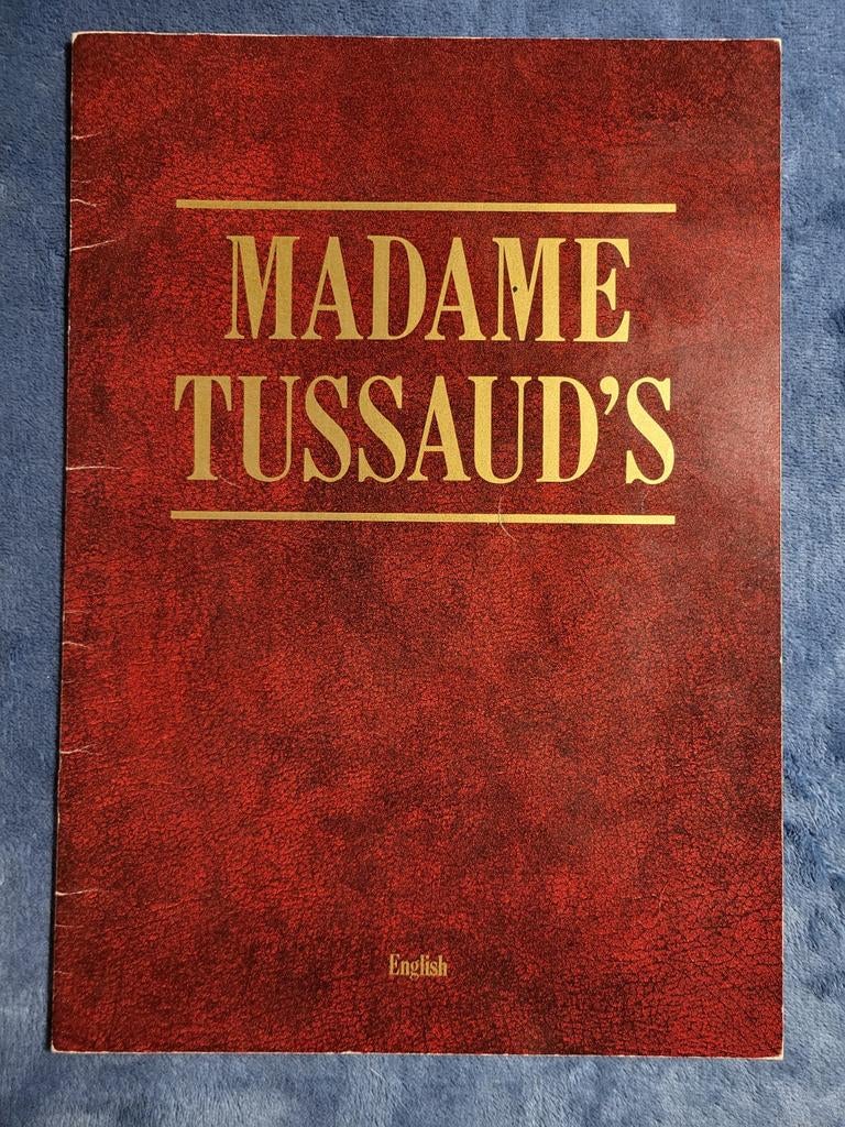 Madame Tussaud's Folder, Ophalen, Zo goed als nieuw, Juliet Simpkins, Folder