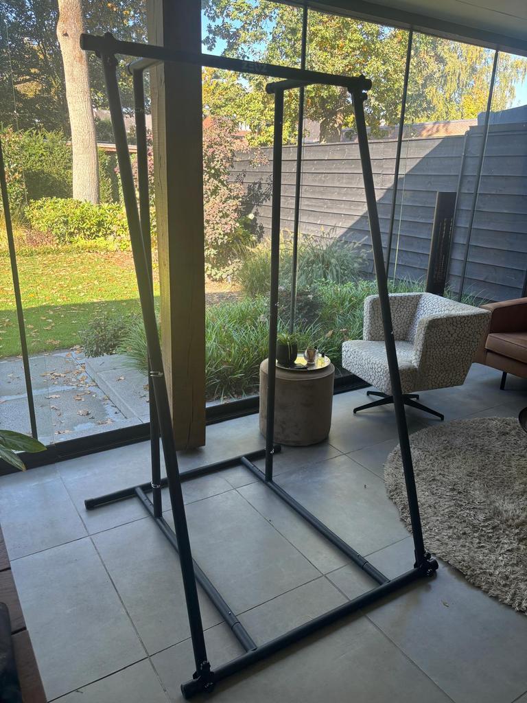 ZEUZ Pull up rack, Ophalen, Zo goed als nieuw, Oprekstang