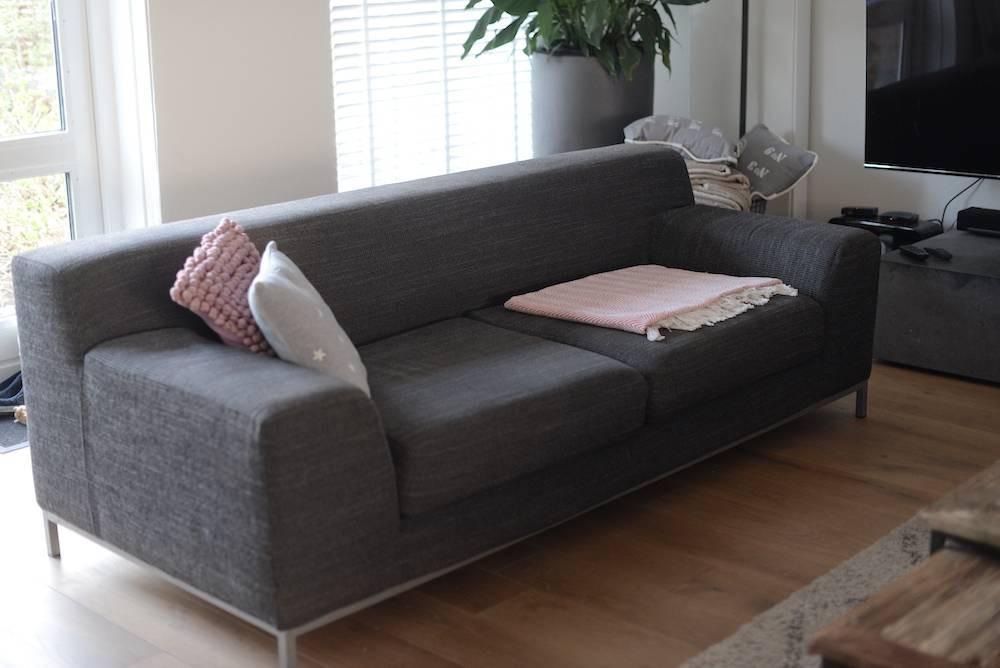 Nette Ikea Kramfors Grijs, Huis en Inrichting, Banken | Bankstellen, Zo goed als nieuw, Rechte bank, Driepersoons, 200 tot 250 cm