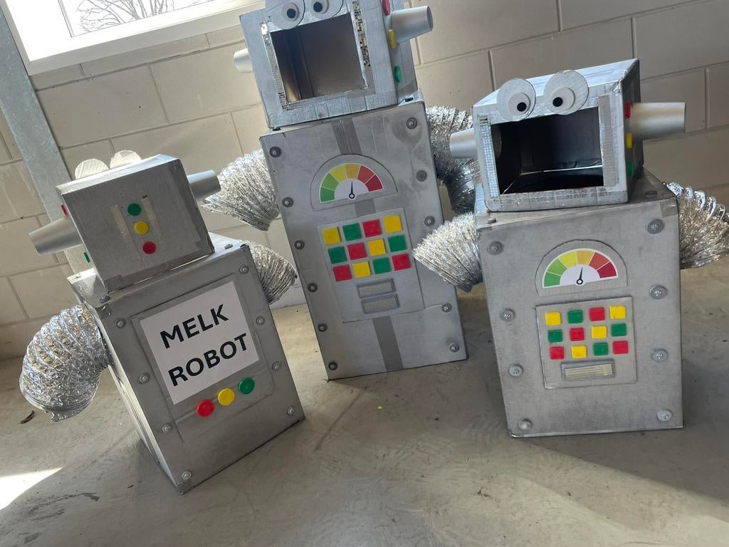 Robot pakken carnaval, Ophalen, Zo goed als nieuw, Carnaval