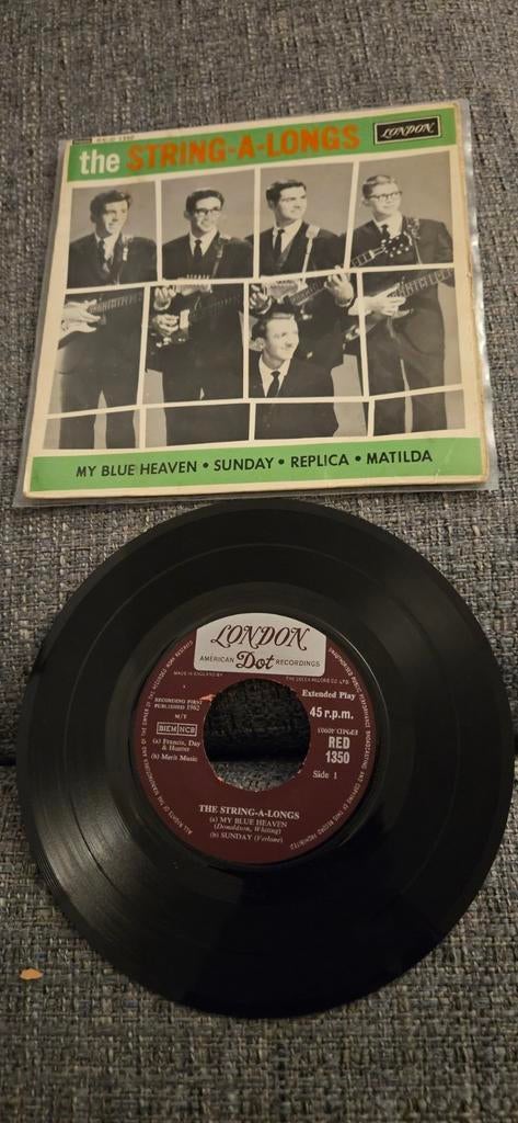 The String-a-longs-EP London RED 1350 UK 1962 Surf, Ophalen of Verzenden, Gebruikt, EP
