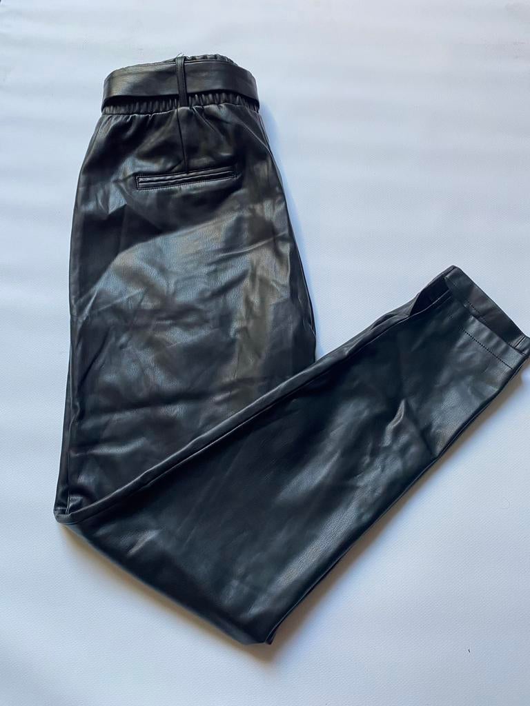 Ambika Kunsleer Broek - Maat M, Maat 38/40 (M), Zwart, Ophalen of Verzenden, Lang