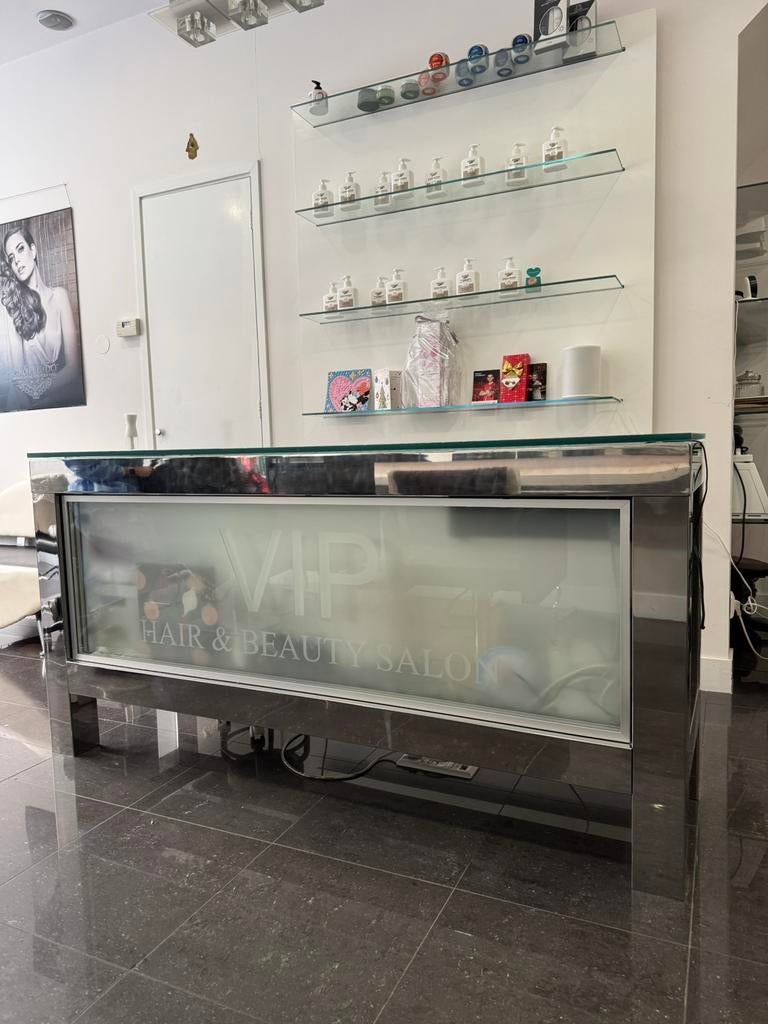 Balie ,glas, massief, ijzer, Ophalen