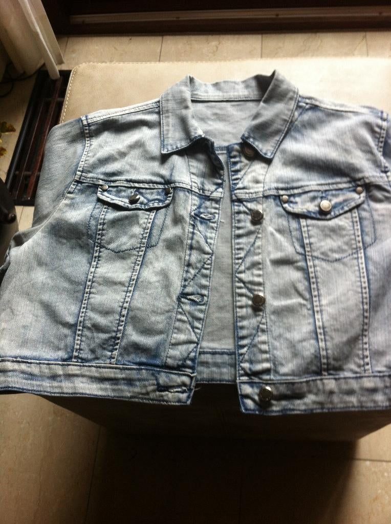 Dames spijkerjasje Bolero model blauw mt M, Maat 38/40 (M), Blauw, Ophalen of Verzenden, Zo goed als nieuw