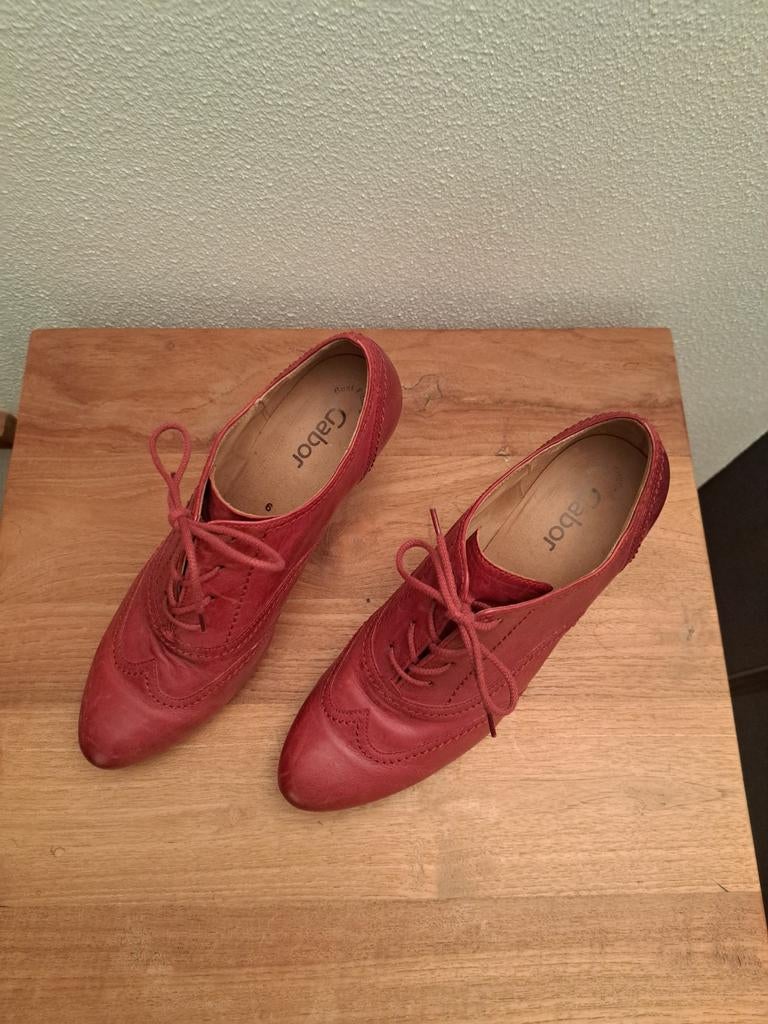 Gabor rode leren veterschoen op hak maat 6 maat 39 nieuwstaa, Ophalen of Verzenden, Nieuw, Rood